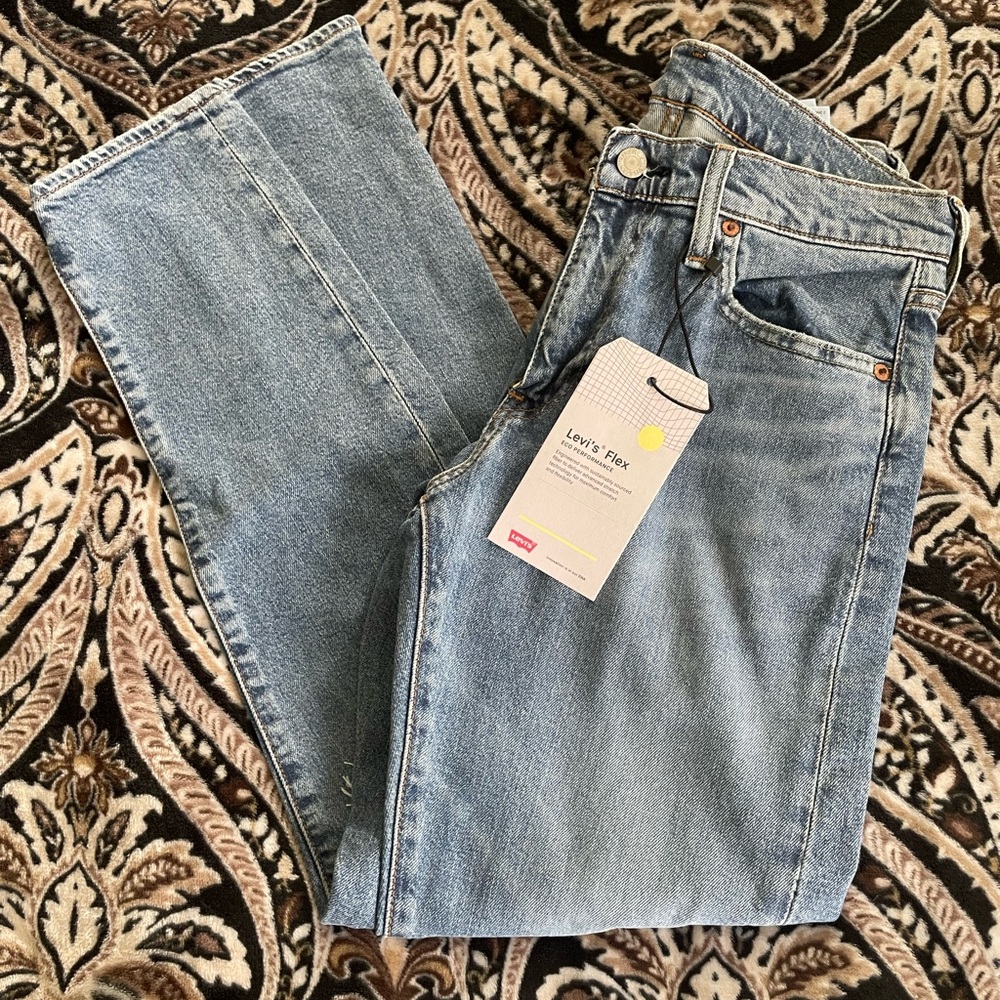 Levi’s Premium Flex 512 Slim Taper Jeans - Picture 6 of 9